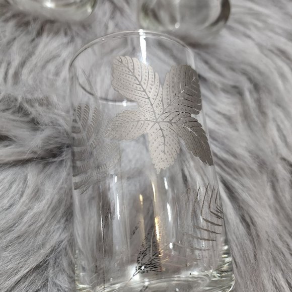 1960's Mid Century Modern Glassware Silver Foliage Highball Tumblers - Picture 10 of 10